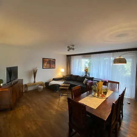 Ferienhaus Loehr Mit Treppenlift Кобленц