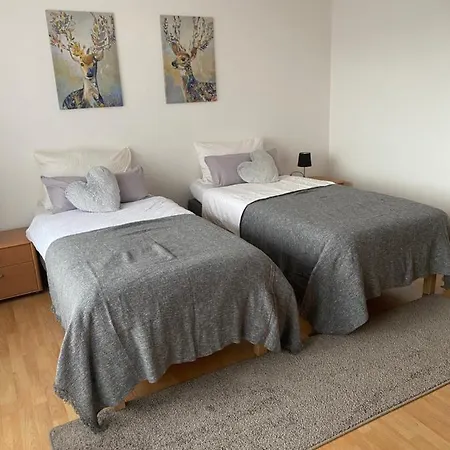 Ferienhaus Loehr Mit Treppenlift Кобленц