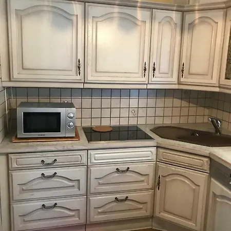 Ferienhaus Loehr Mit Treppenlift Nyaraló Koblenz