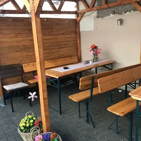 Ferienhaus Loehr Mit Treppenlift Дом отдыха *